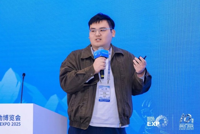 荟萃冰雪装备智者,共探产业创新路径 | 2025冬博会冰雪装备产业创新发展论坛圆满举办